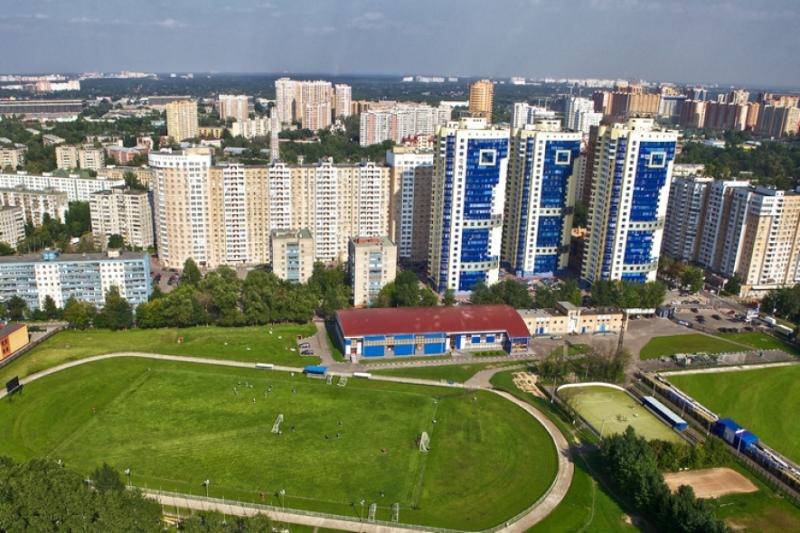 Для воспитанников СК «Приалит» и ак. Игоря Акинфеева и Игоря Чанова обновят футбольное поле в Реутове