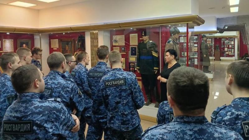 Слушатели столичного центра подготовки сотрудников Росгвардии посетили ведомственный музей