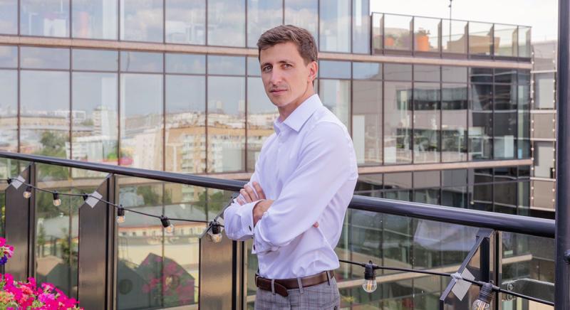 Онлайн-магазины и объекты размещения туристов — лидеры по спросу на покупку готового бизнеса в Новосибирске