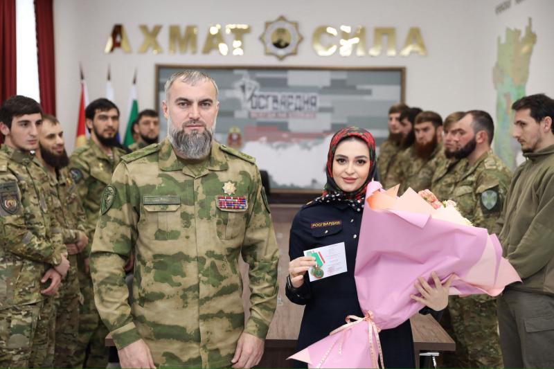 МЕРОПРИЯТИЕ КО ДНЮ ОБРАЗОВАНИЯ ПОДРАЗДЕЛЕНИЙ ПО ВЗАИМОДЕЙСТВИЮ СО СМИ РОСГВАРДИИ ПРОШЛО В ЧЕЧЕНСКОЙ РЕСПУБЛИКЕ