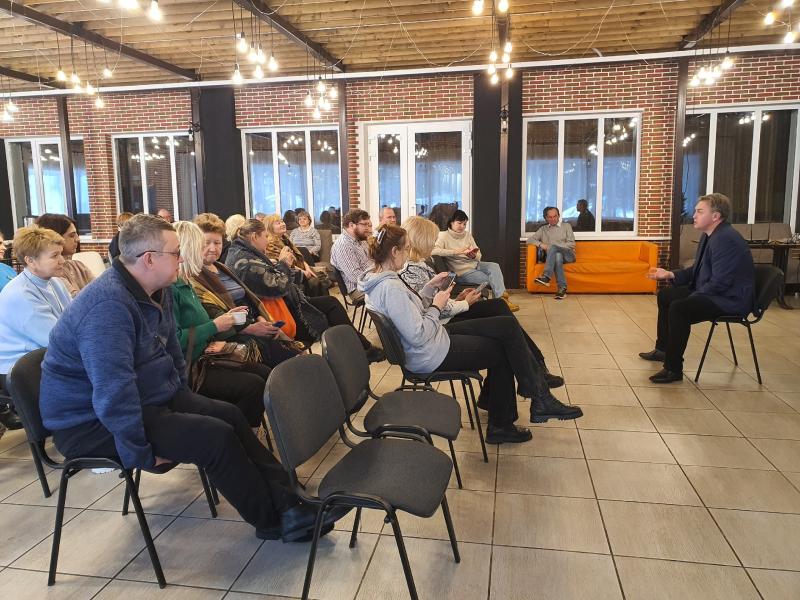 В Кирове росгвардейцы приняли участие в работе круглых столов регионального отделения Союза журналистов России