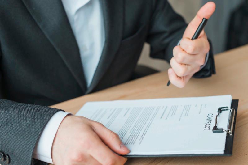 Игорь Ким выкупит российский бизнес британского банка