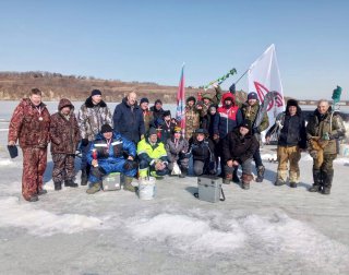 Ежегодные соревнования по подледному лову провели сотрудники Уссурийского ЛРЗ