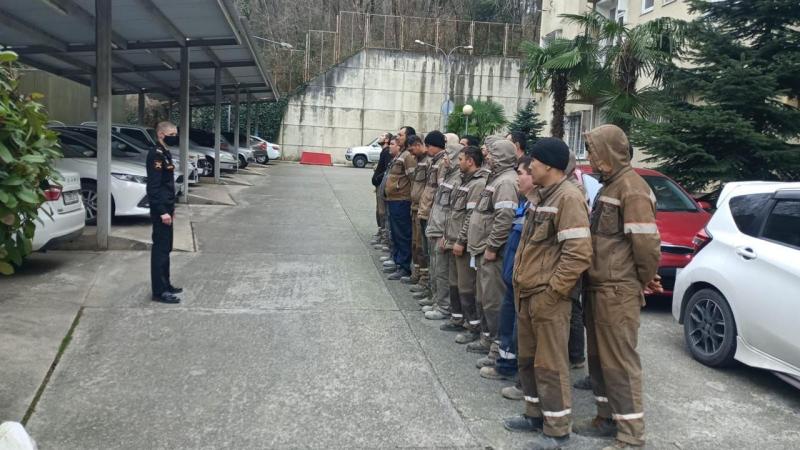 В городе Сочи Краснодарского края проводятся проверки о соблюдении гражданами, получившими гражданство России, требований действующего законодательства по воинскому учету