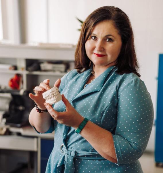 Врач-стоматолог Татьяна Сумцова: почему шатаются зубы