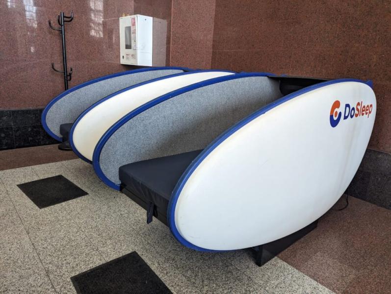 В капсулах для сна на вокзале отдохнули более 1 тысячи человек в Новосибирске