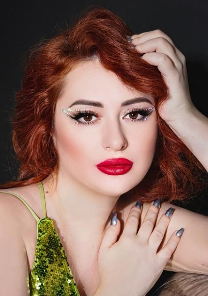 Виктория Марчук выпустила релиз песни «Плечи»