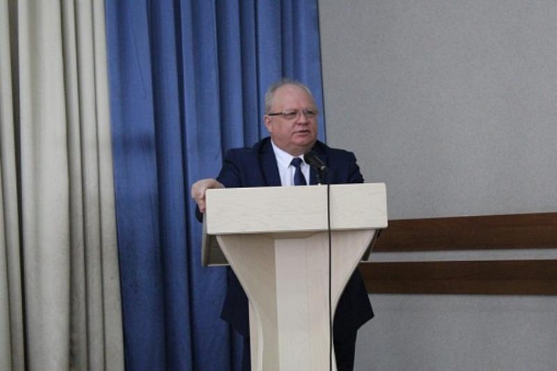 Обвинение требует оштрафовать на 2,5 млн рублей главу Центрального округа Новосибирска