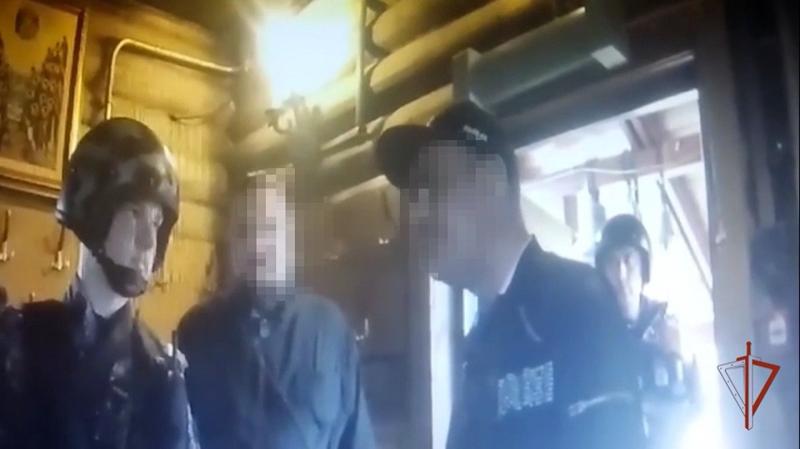 Росгвардейцы задержали дебошира, угрожавшего поджечь храм в Зеленограде