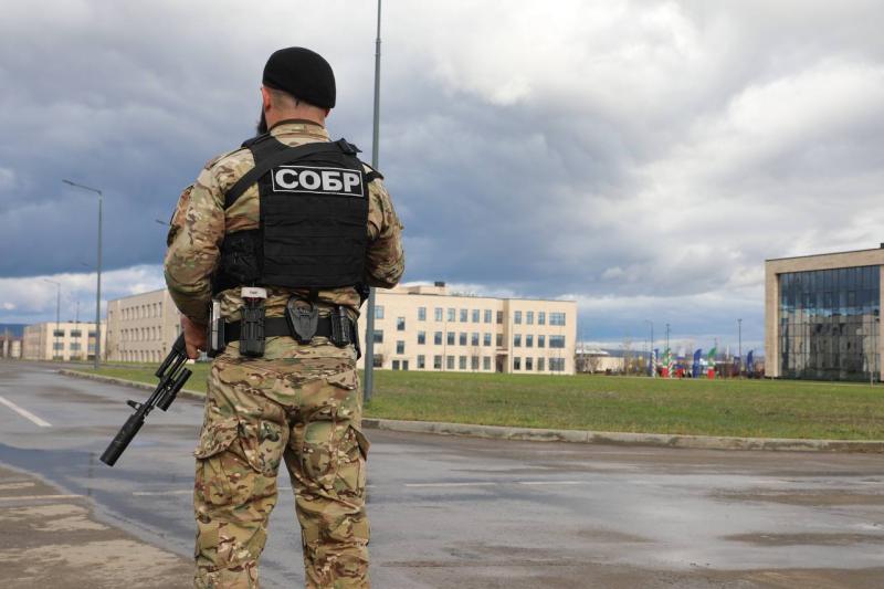 РОСГВАРДИЯ ОБЕСПЕЧИЛА ПРАВОПОРЯДОК НА ФУТБОЛЬНОМ МАТЧЕ РПЛ «АХМАТ» - «БАЛТИКА» В ЧЕЧНЕ