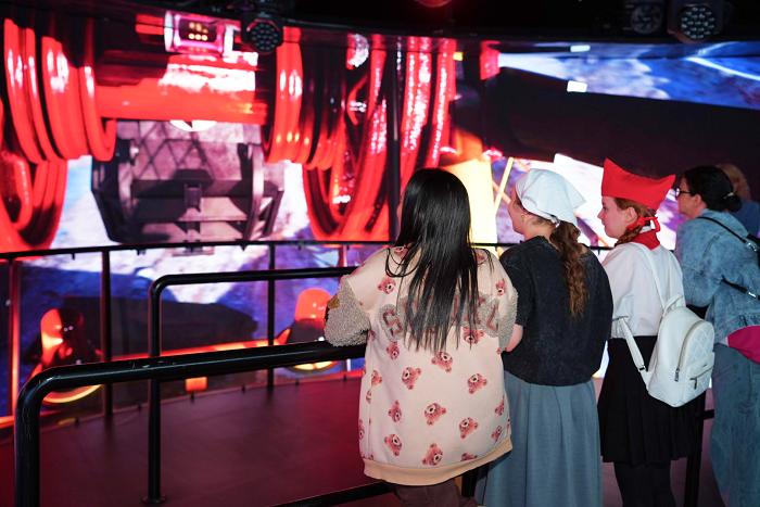 Открытие обновленной экспозиции российской промышленности в павильоне «Сделано нами» Министерства промышленности и торговли Российской Федерации