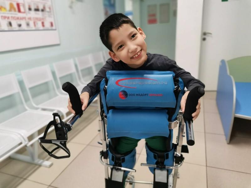 9-летнему мальчику с диагнозом ДЦП требуется курсовое лечение