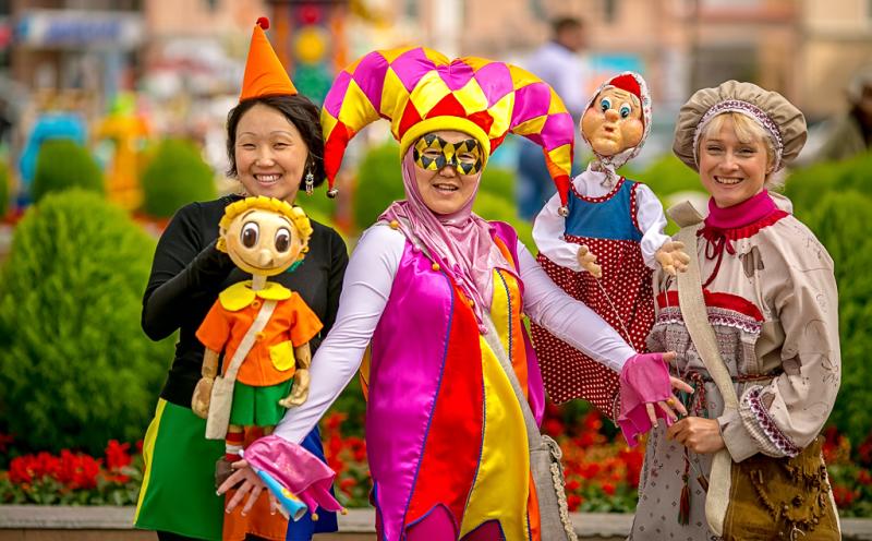 В Бурятии ГИБДД обучило детей безопасности в театр «Ульгэр» - дети и культура, безопасость на дорогах России