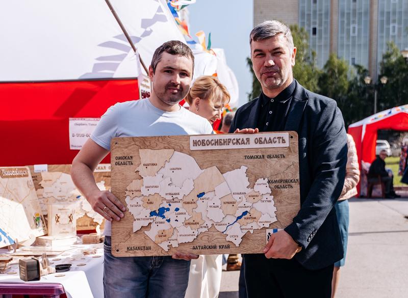 Новосибирцы отпраздновали День российского предпринимательства