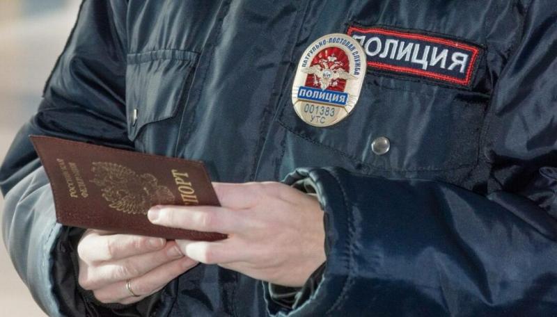 8 человек с штрафами за административные нарушение нашли на станции в Новосибирске