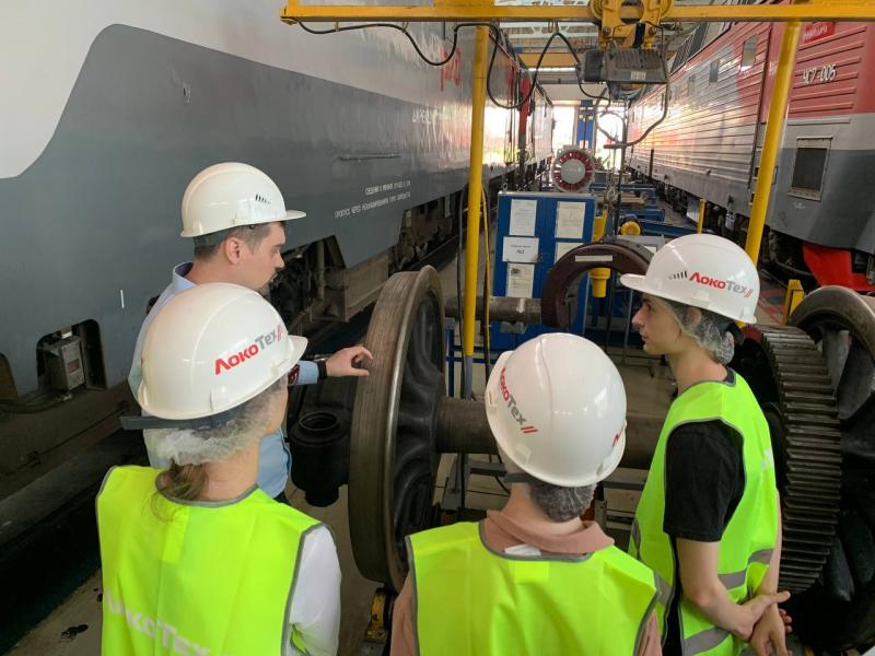 СЛД «Москва-Сортировочная» филиала «Московский» компании «ЛокоТех-Сервис» оказывает содействие студентам Высшей инженерной школы