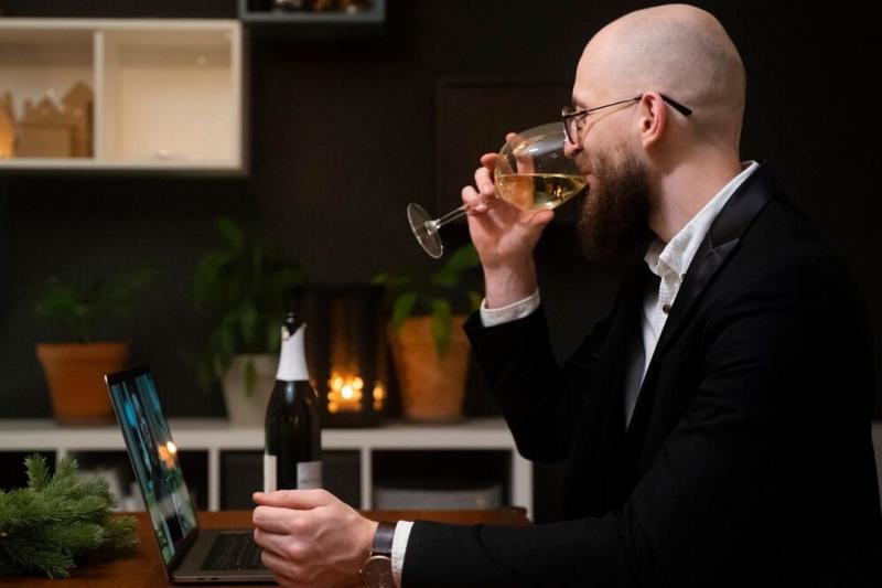 «Не пьющие и не курящие»: работодатели заплатят штраф за завышенные требования к кандидатам в Новосибирске