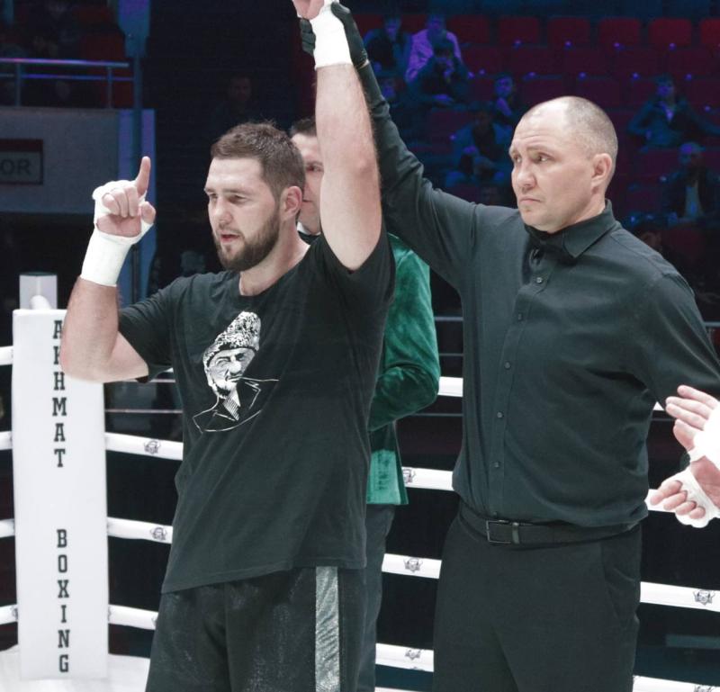 ОФИЦЕР РОСГВАРДИИ ОДЕРЖАЛ ПОБЕДУ НА МЕЖДУНАРОДНОМ ТУРНИРЕ ПО ПРОФЕССИОНАЛЬНОМУ БОКСУ