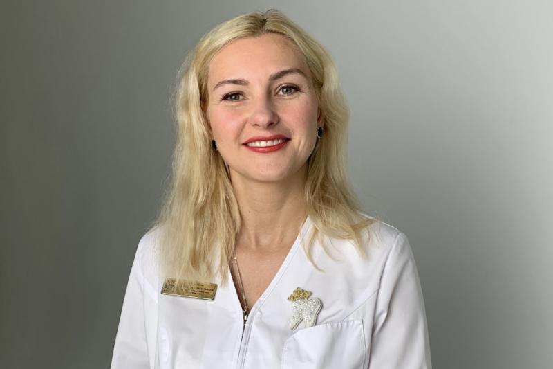 Врач-стоматолог клиники «Мегастом» Светлана Фролова: из-за чего может появляться боль при надавливании на зуб