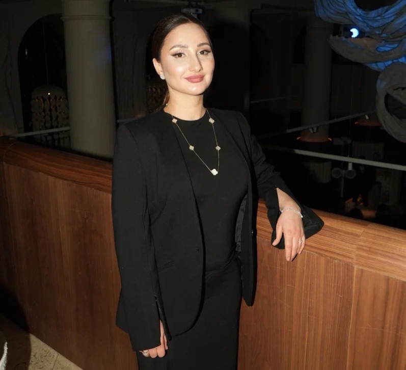 Косметолог Зухра Балакеримова: как редкая смена наволочек портит вашу кожу