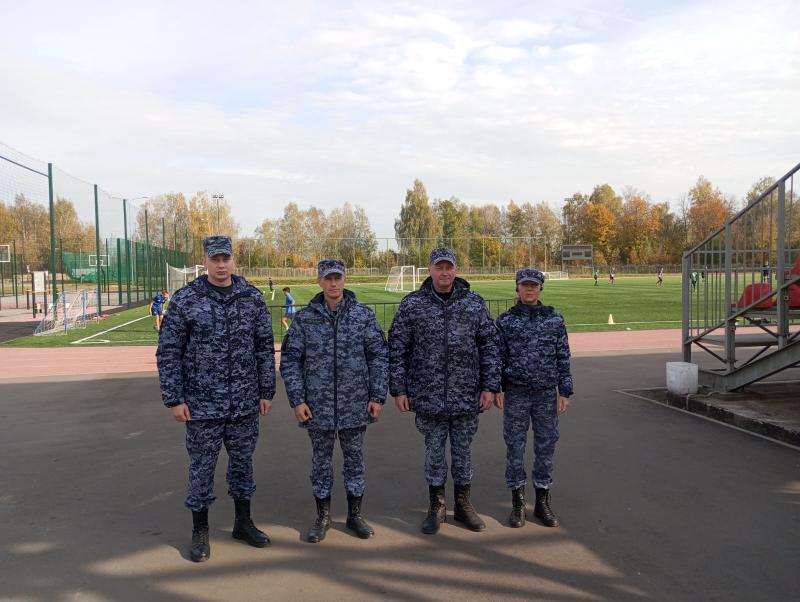 Соревнования по футболу среди детских команд