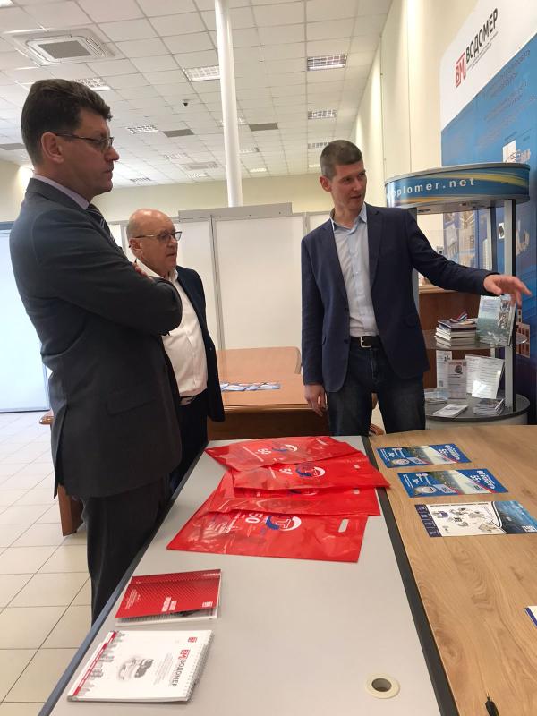 Депутат Государственной Думы Денис Кравченко посетил в Мытищах ГК Тепловодомер / Водомер