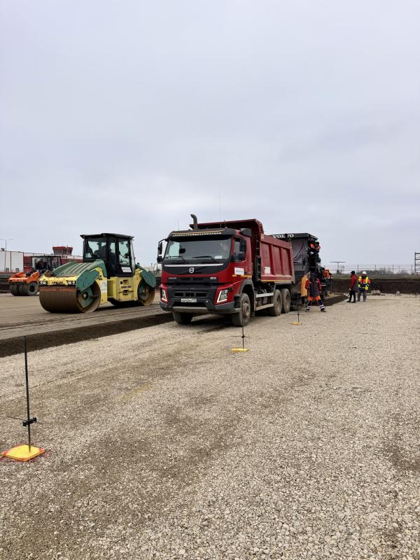 НПС приступил к укладке бетона нового перрона аэропорта Краснодара